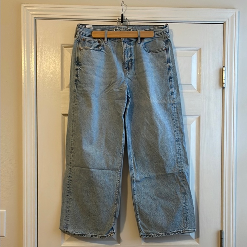 American Eagle 90s Wide Leg Jeans, NEVER WORN